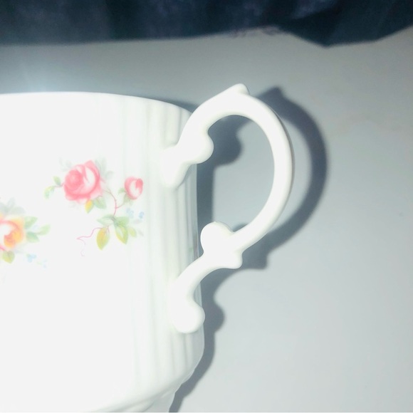 Royal Minster Bone China Teacup and Saucer- like new- no chips no cracks, - Picture 5 of 8